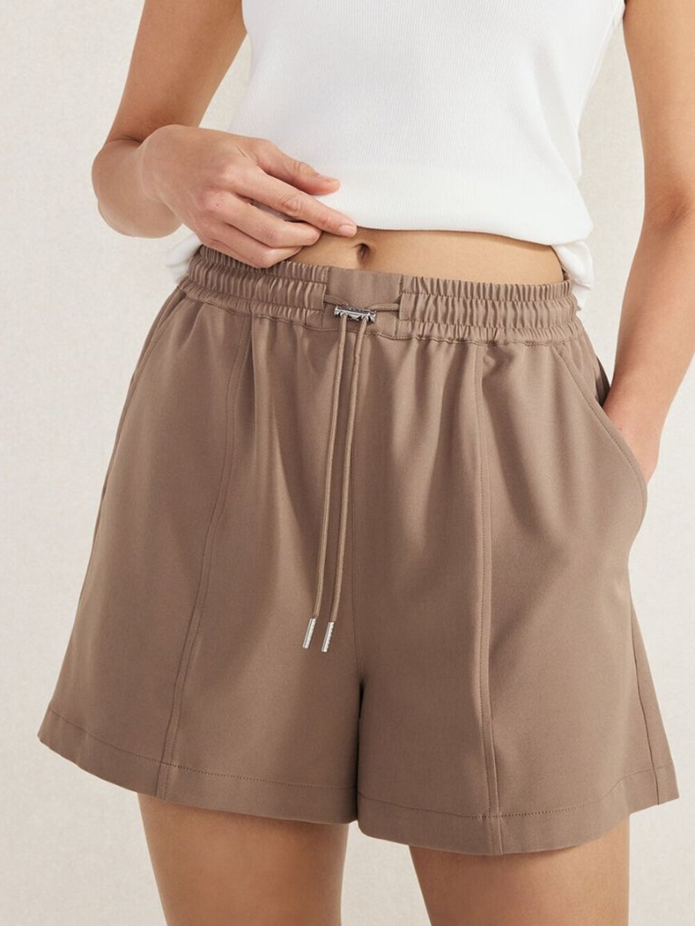 Varley Esmond Mid Rise Short 3" Taupe Stone Size XS NWT